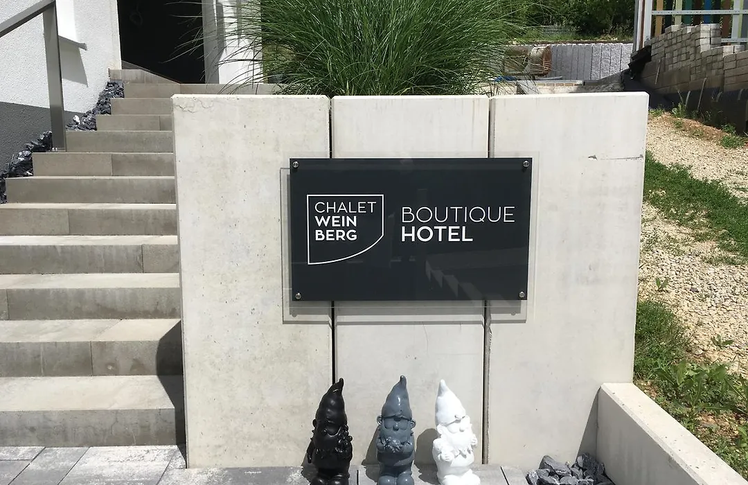 Boutique Hotel Chalet Weinberg-1