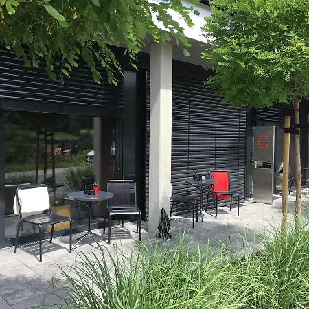 Boutique Hotel Chalet Weinberg-3
